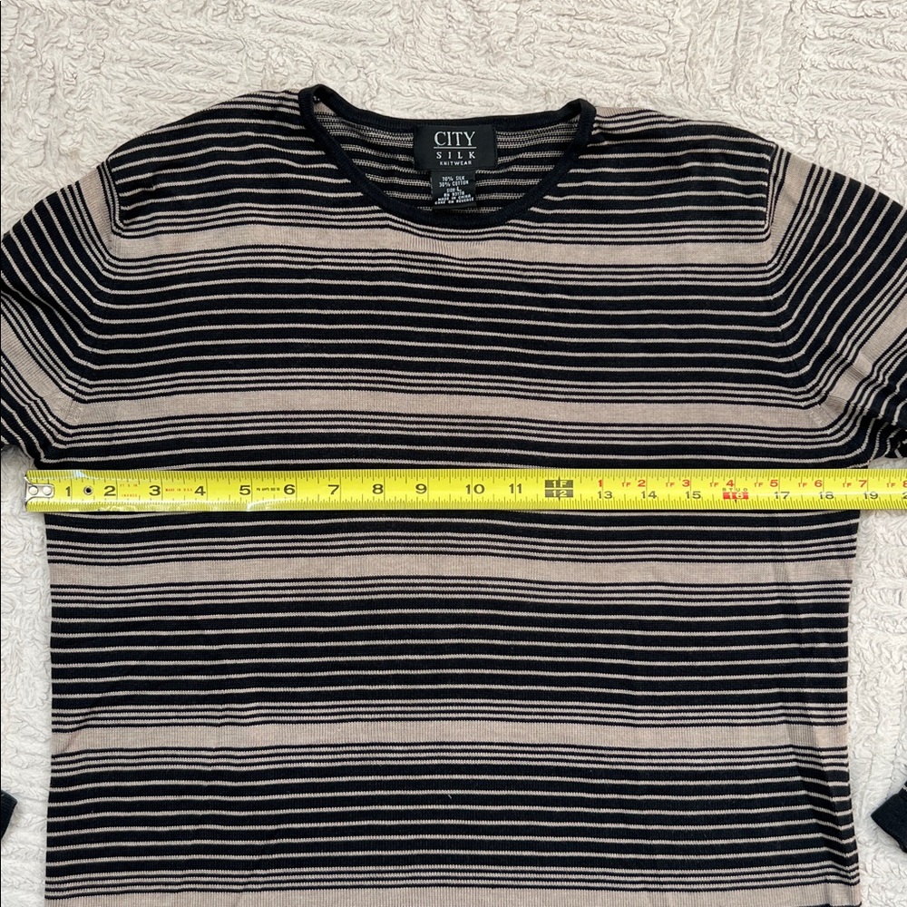 City Silk Striped 70% Silk 30% Cotton Knit Top in Black & Tan, Size Large, EUC - Picture 15 of 16